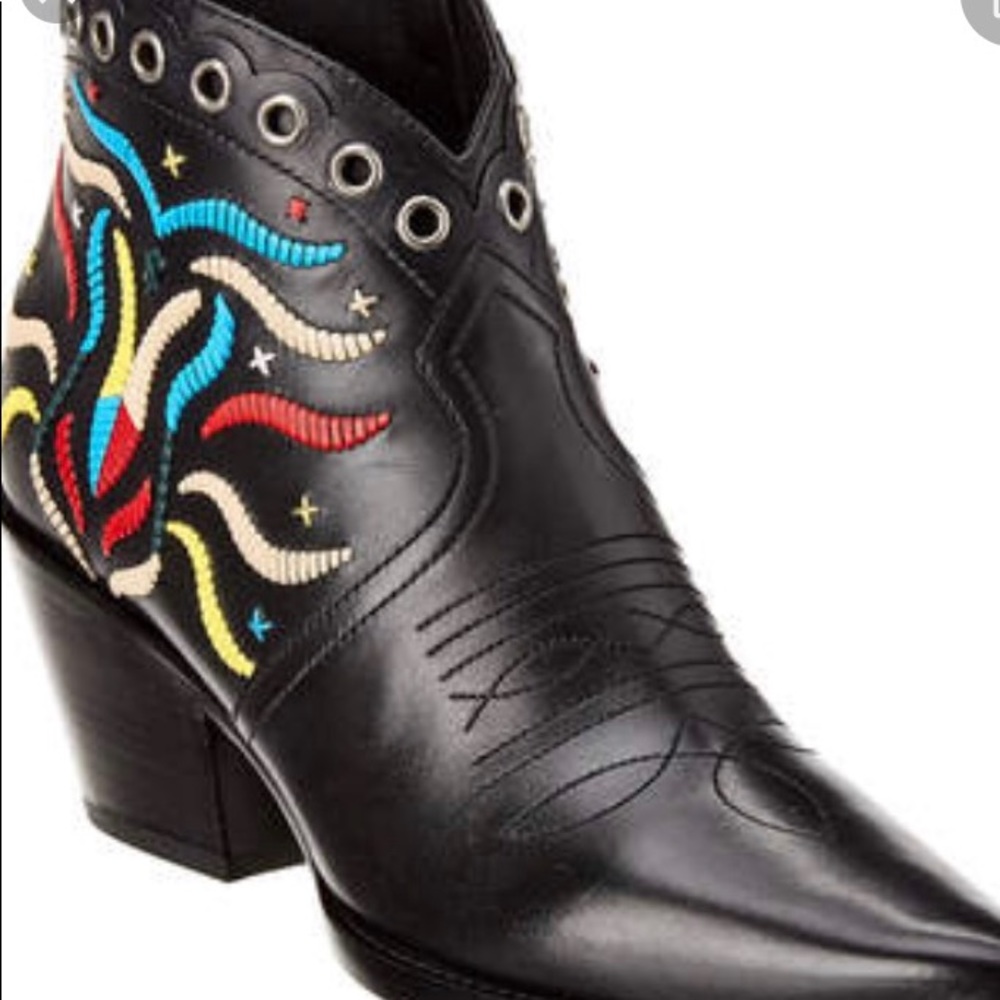 Christian Dior embroider leather boots